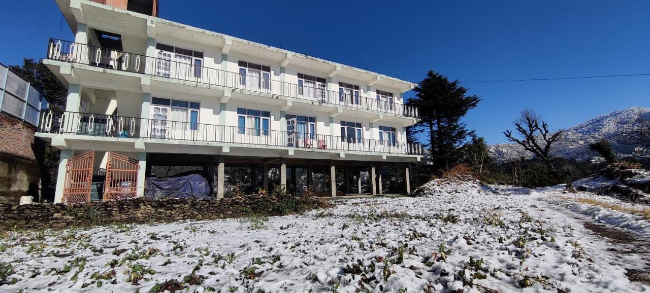 Shimla Hills Apartments 2Bhk Extérieur photo