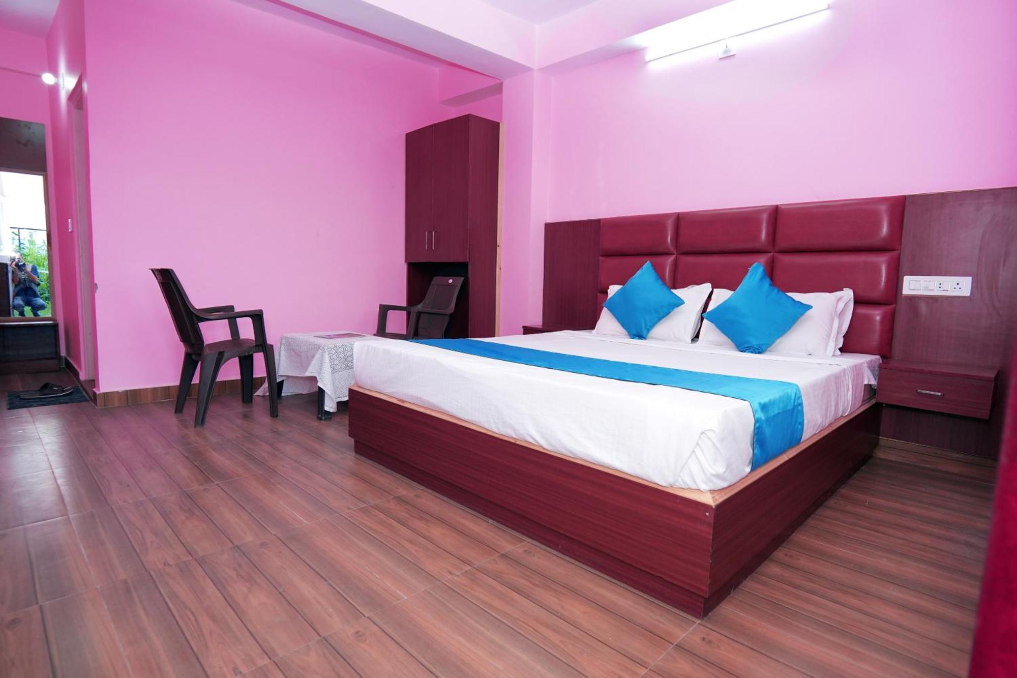 Shimla Hills Apartments 2Bhk Extérieur photo