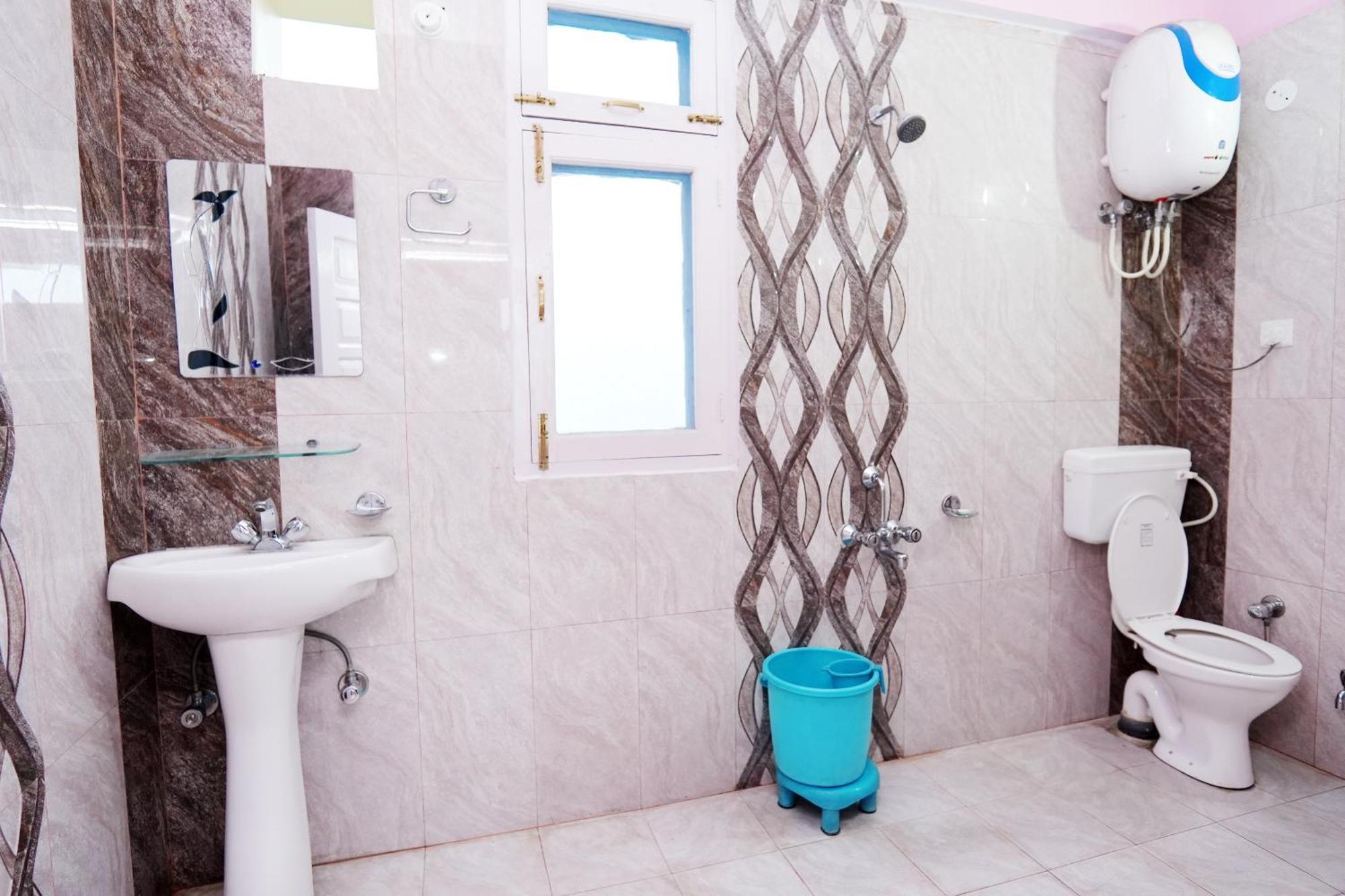 Shimla Hills Apartments 2Bhk Extérieur photo